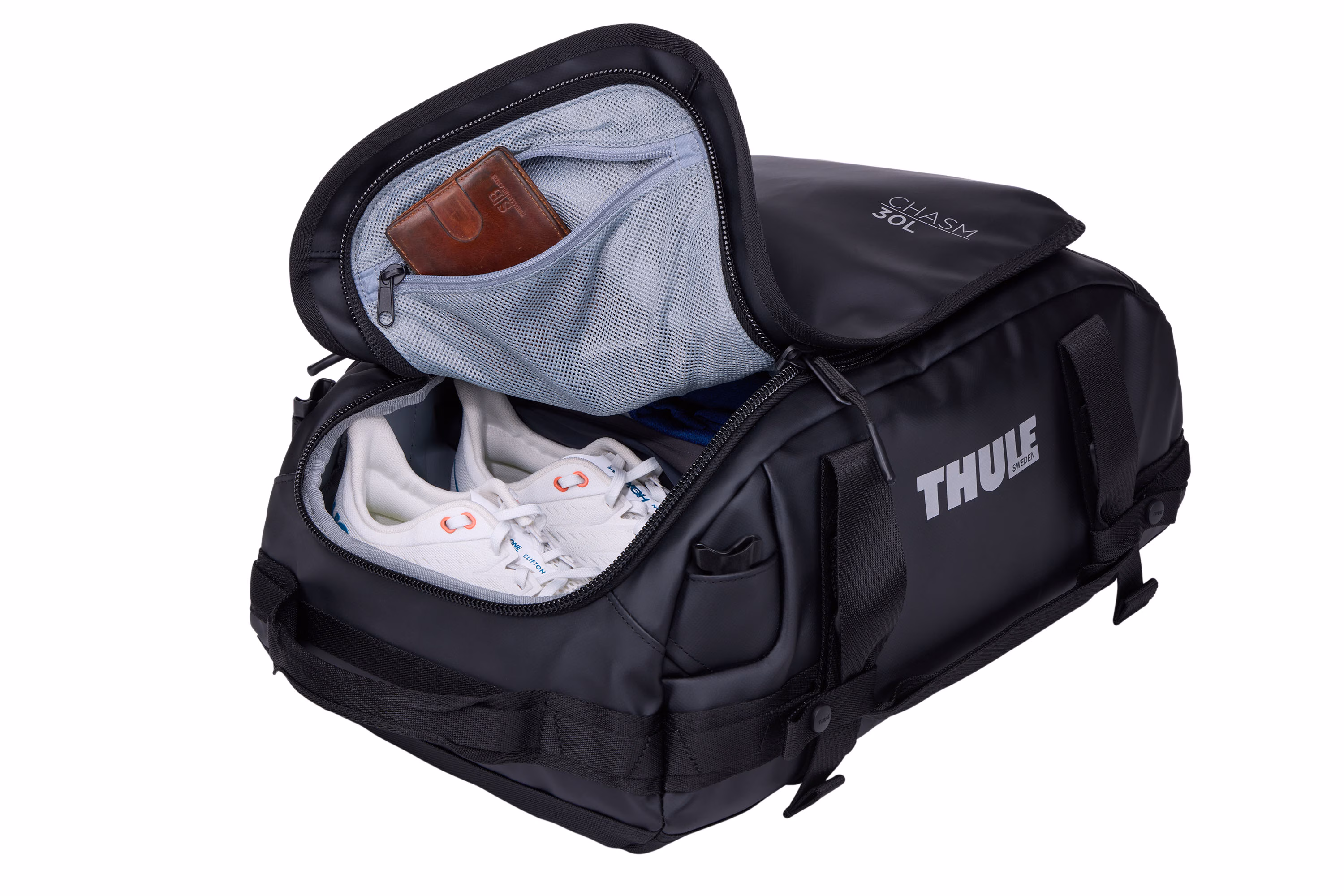 Thule Chasm 30L duffel