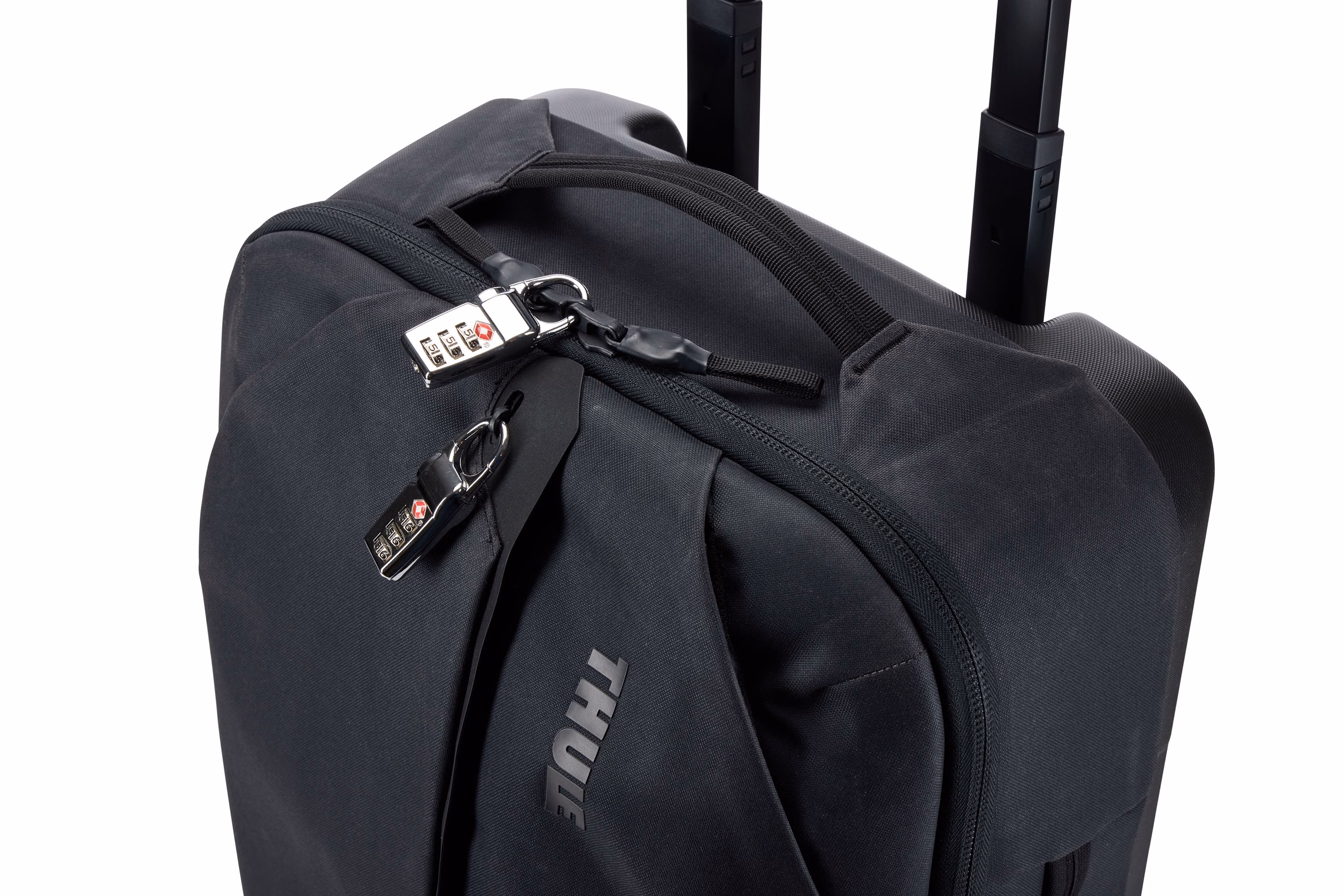 Thule Aion Carry On Spinner