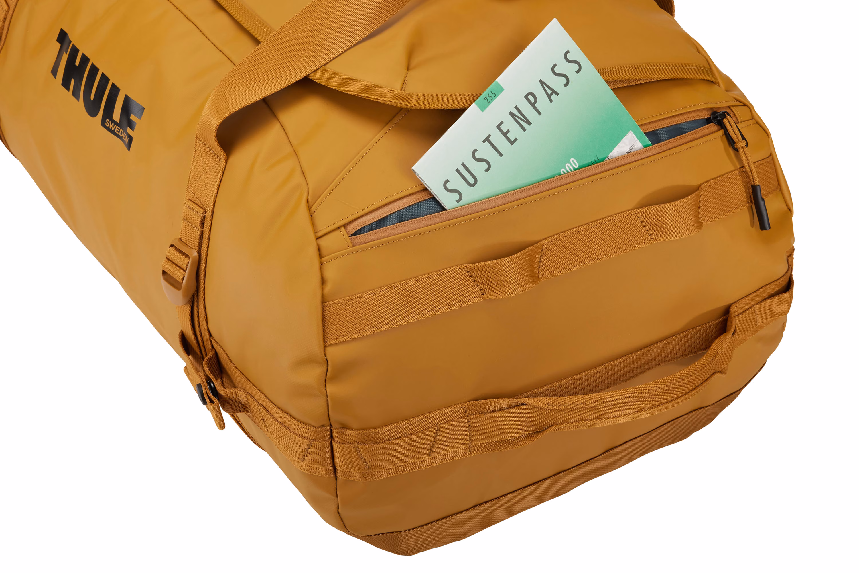 Thule Chasm 70L duffel golden