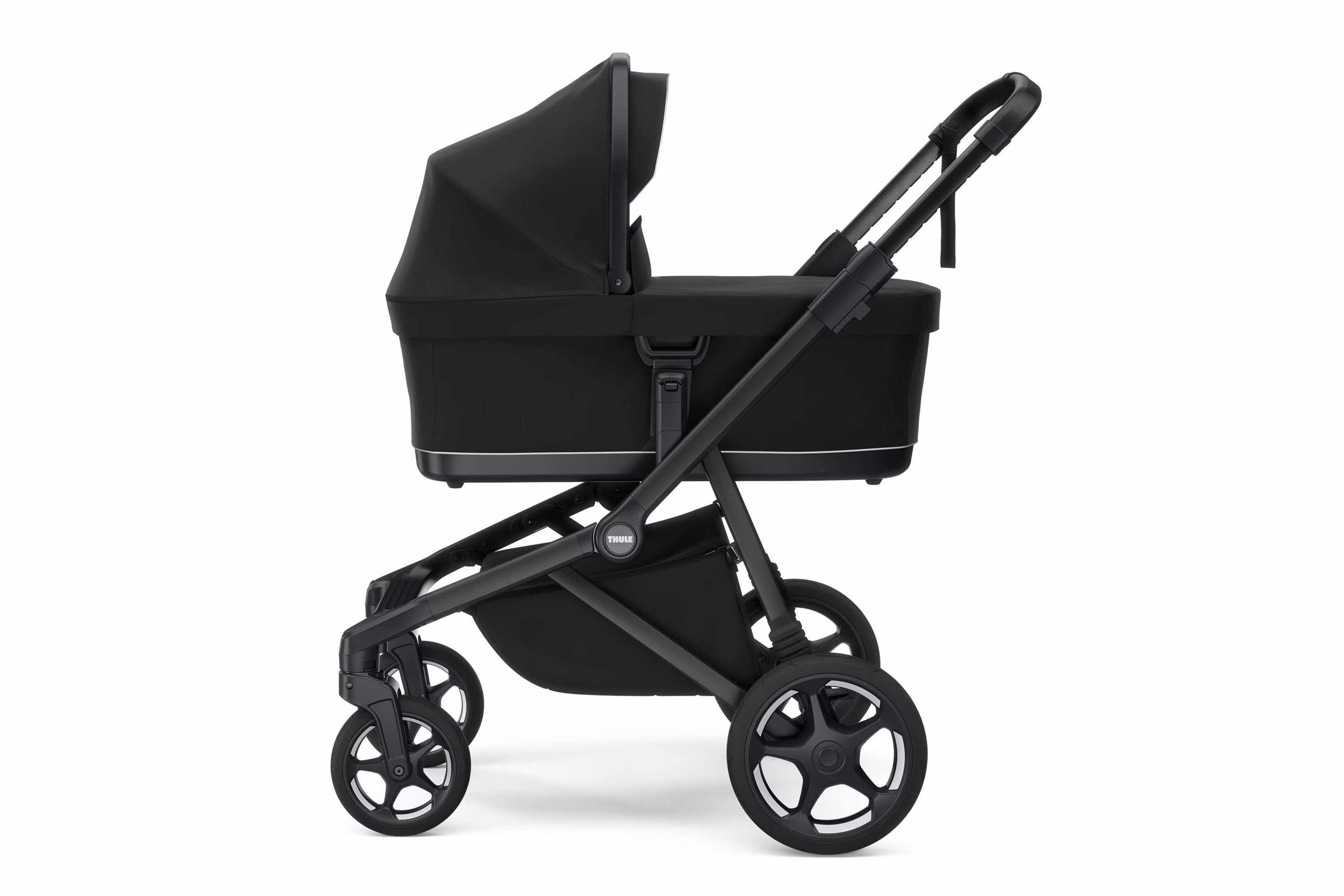 Thule Sleek 2 feature - Cozy and spacious bassinet