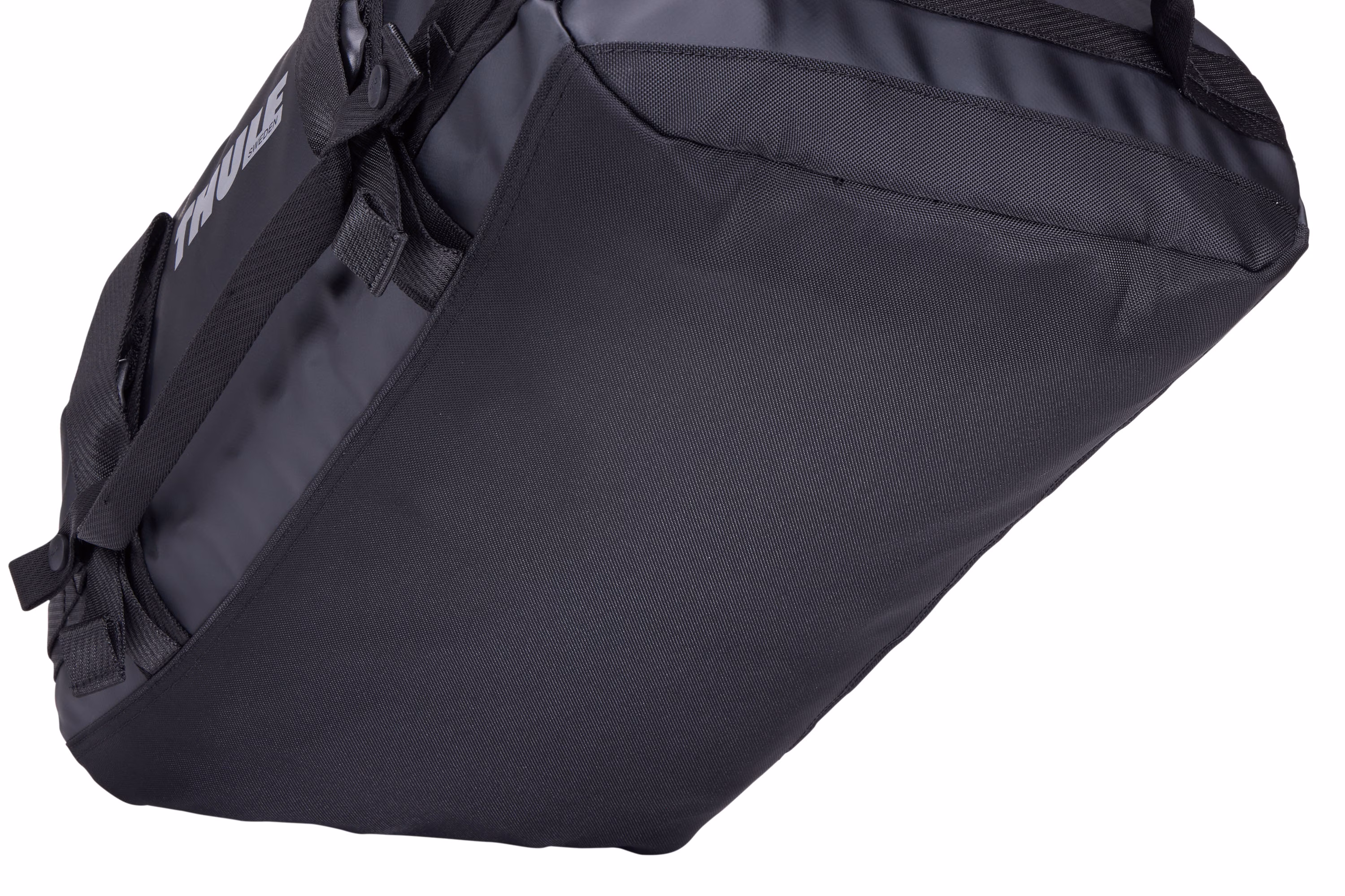 Thule Chasm 30L duffel