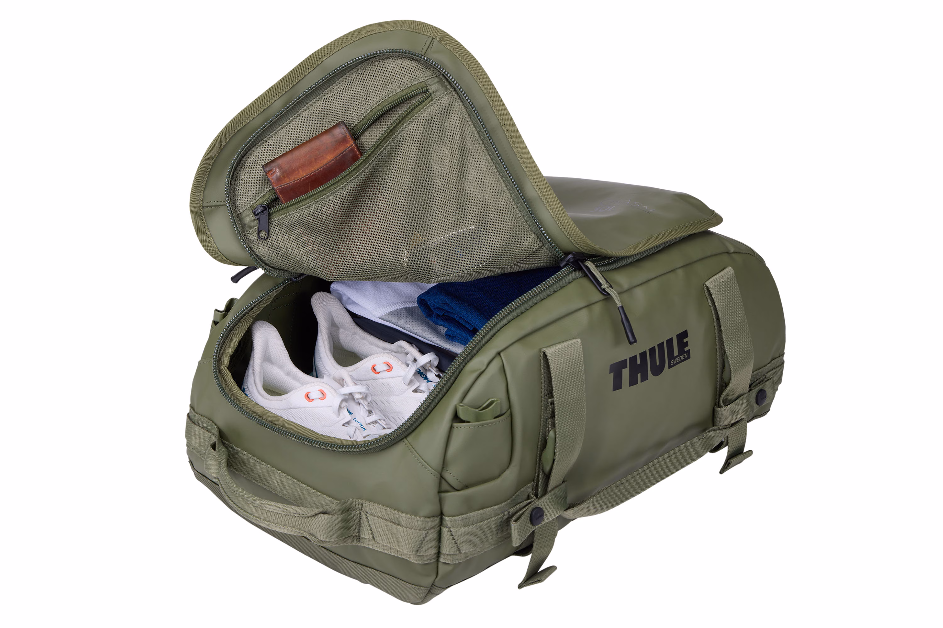 Thule Chasm 30L duffel