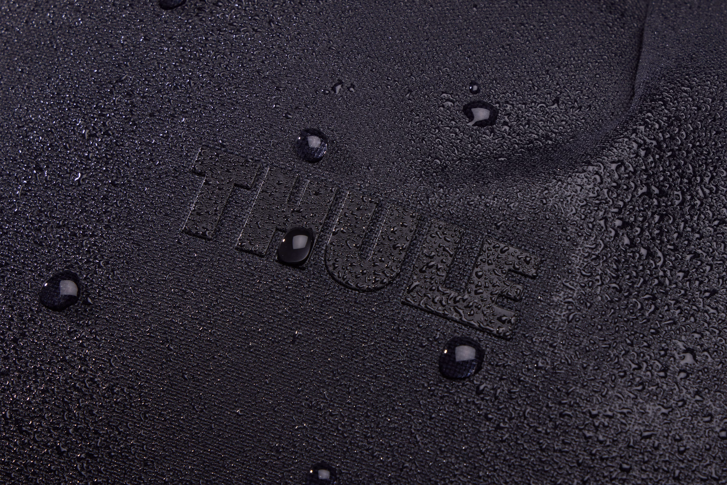Thule Aion wheeled duffel 70cm/28"