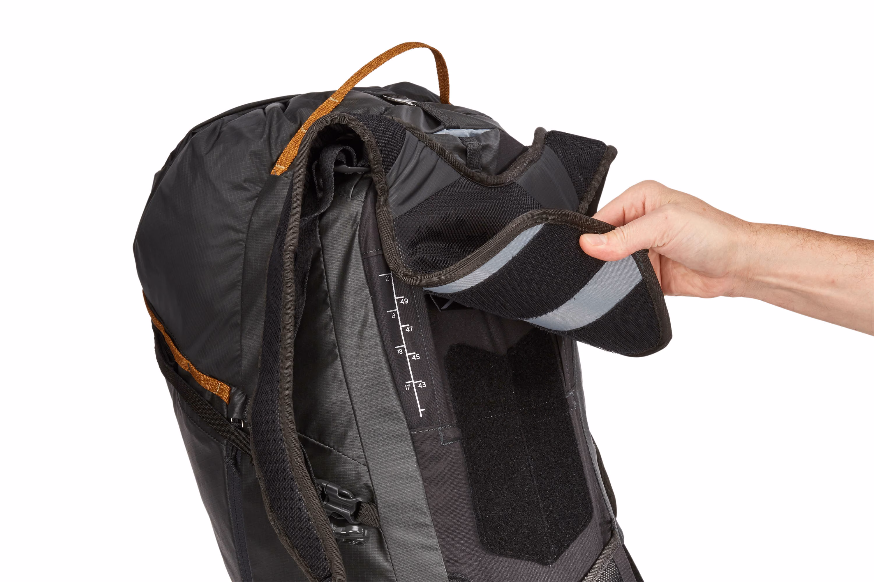 Thule Stir 35L adjustable