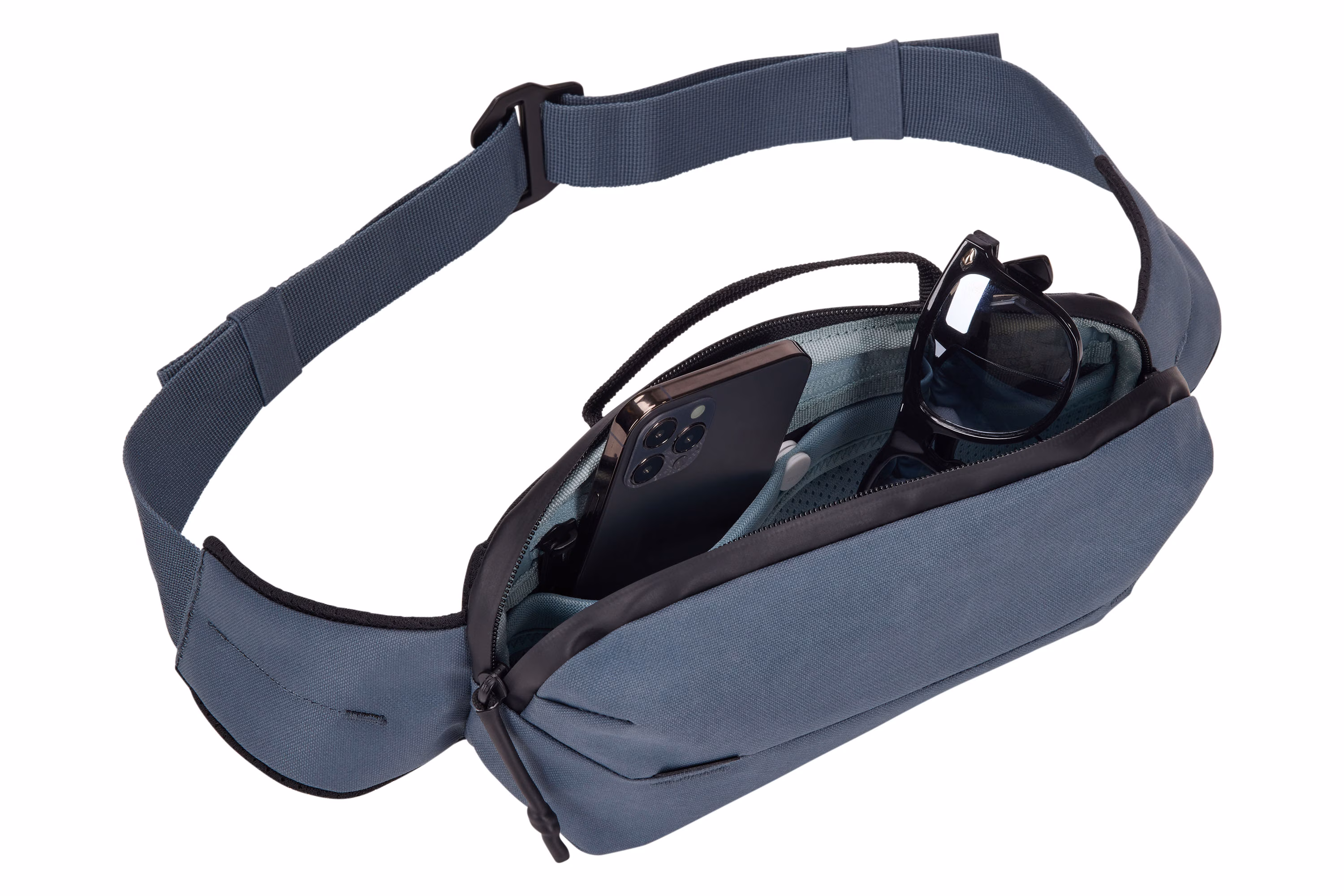 Thule Aion Sling Bag