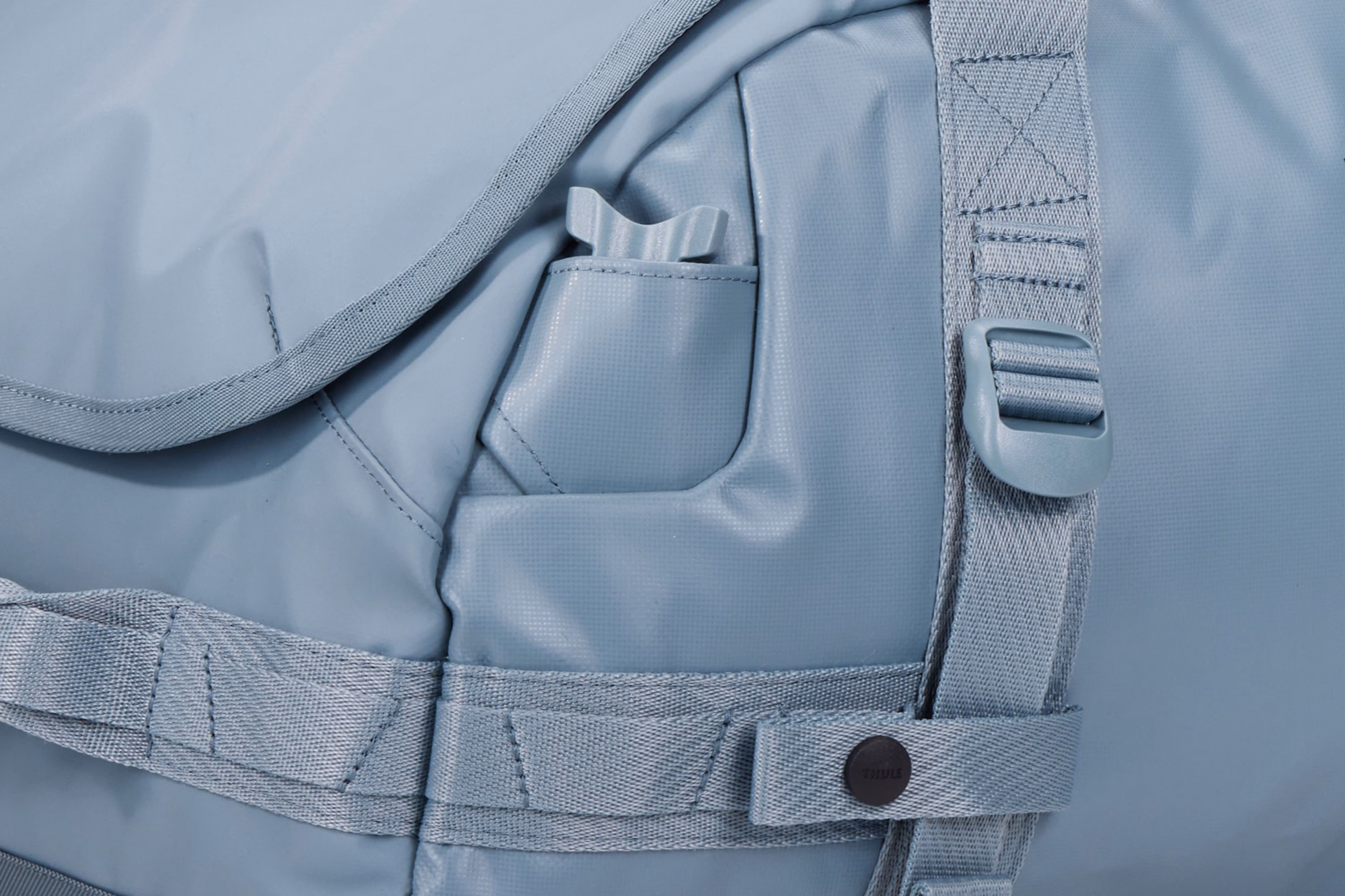 Thule Chasm 40L duffel pond gray