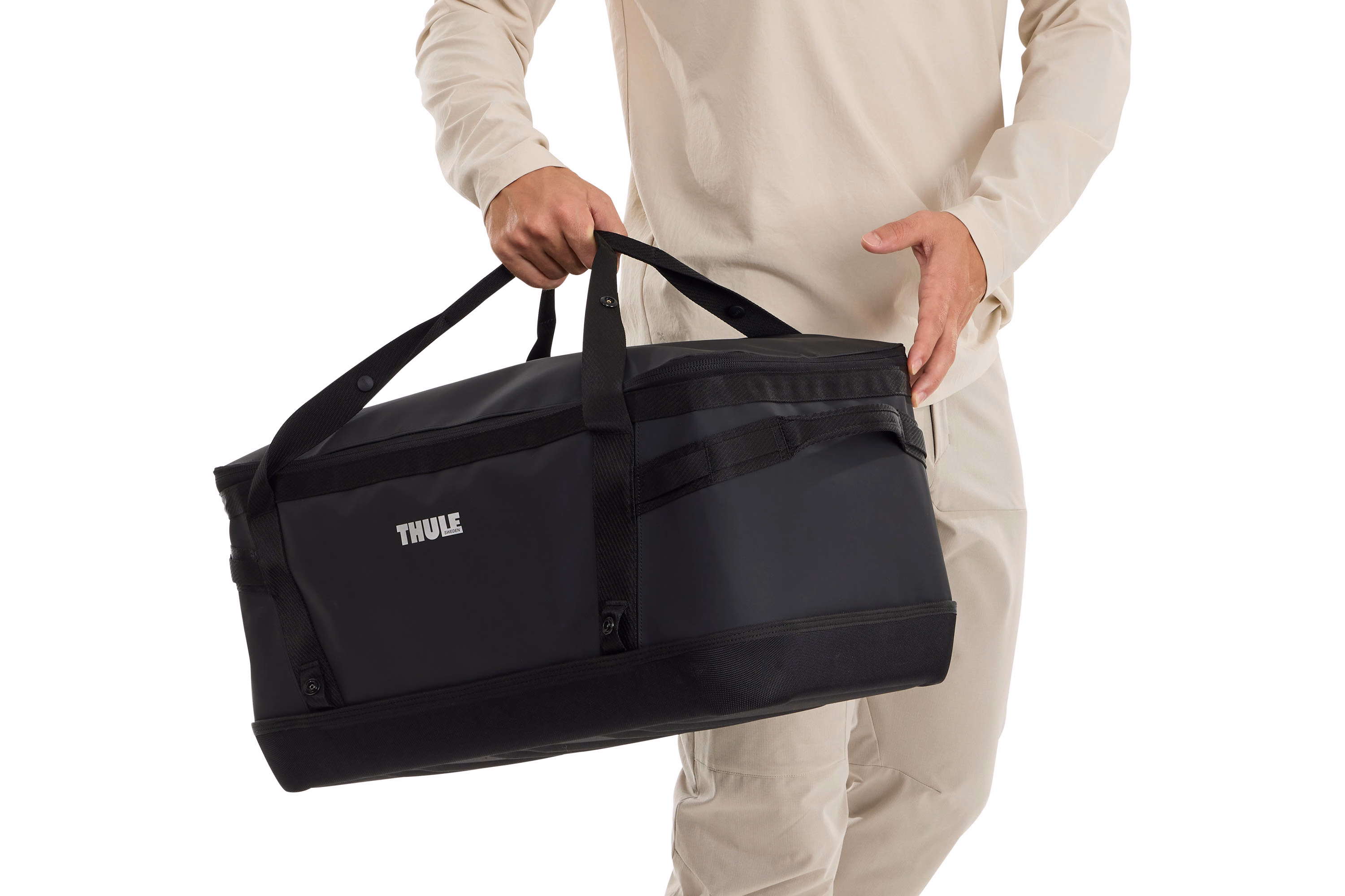 Thule Chasm gear haulers 55L black